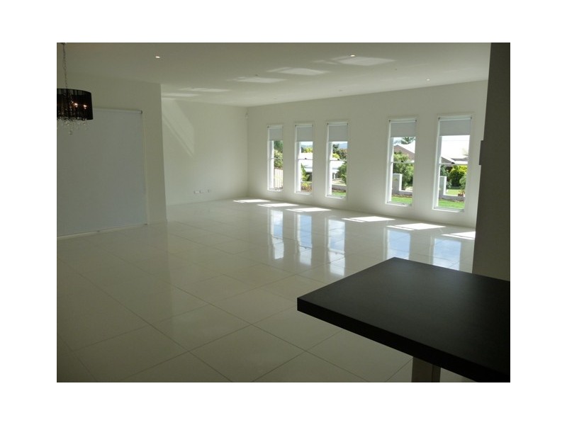 3 Paisley Court, Mount Warren Park QLD 4207