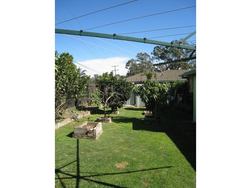 4 Bergomi Ct, Eagleby QLD 4207