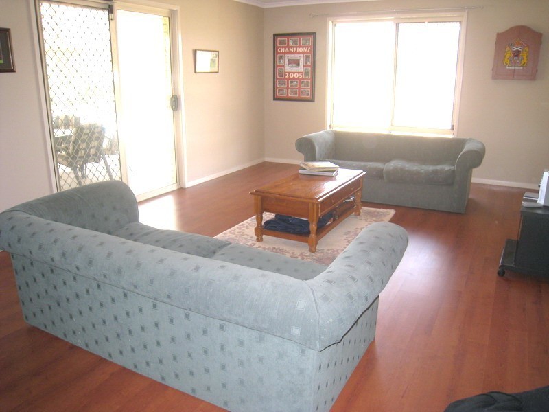 9 Quartz Place, Greenbank QLD 4124