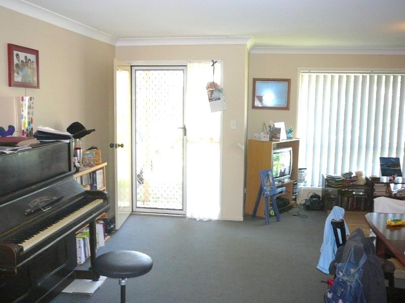 27 Paddington Lane, Eagleby QLD 4207