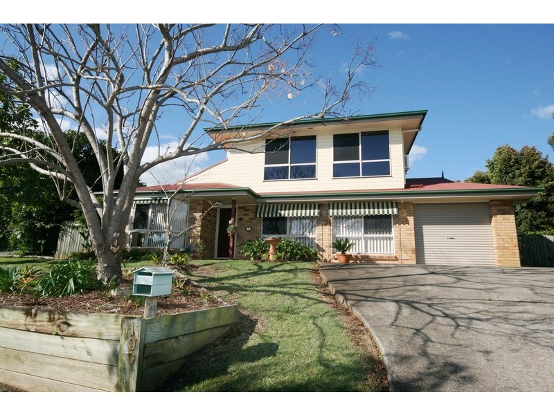 100 Pohon Drive, Tanah Merah QLD 4128