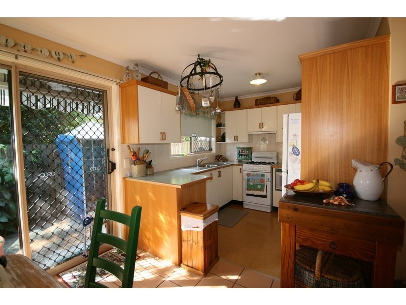 100 Pohon Drive, Tanah Merah QLD 4128