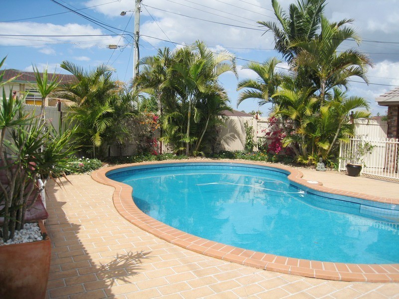 9 Carlyon Street, Mount Warren Park QLD 4207