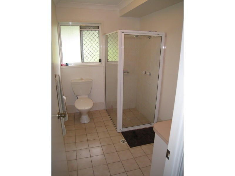 64 Avonmore Street, Edens Landing QLD 4207