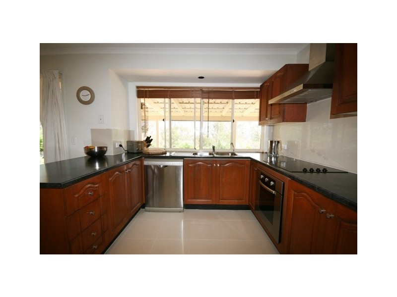 Edens Landing QLD 4207