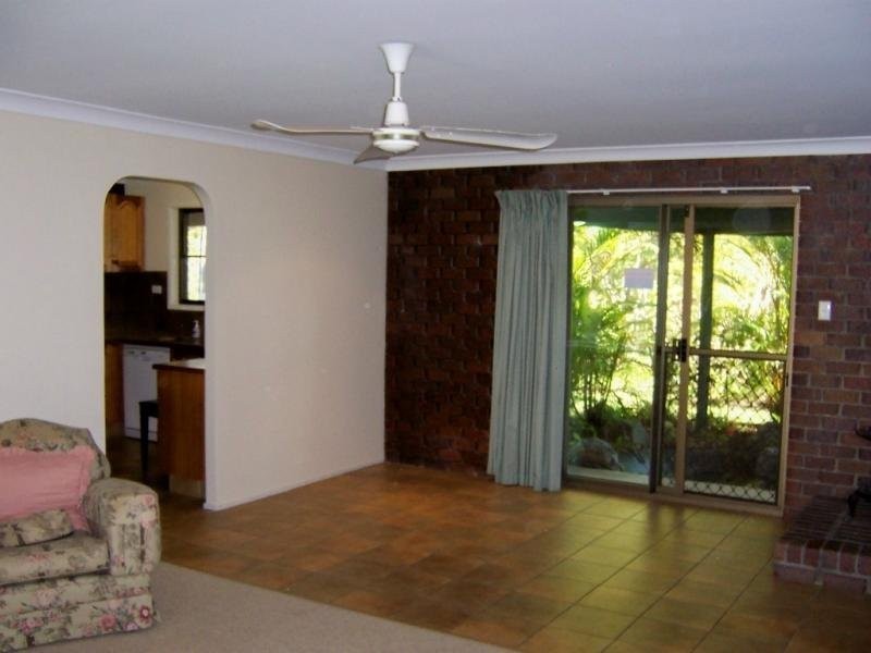Buccan QLD 4207