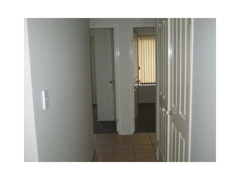 48 Kummara Road, Edens Landing QLD 4207