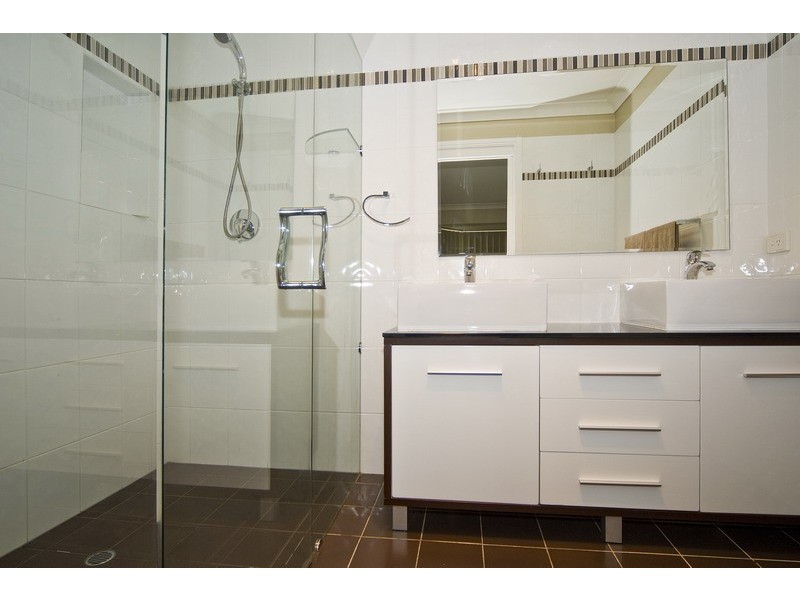 Edens Landing QLD 4207