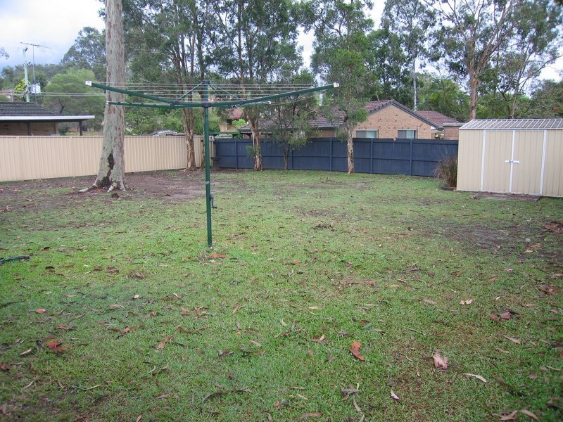 11 Linning Street, Mount Warren Park QLD 4207