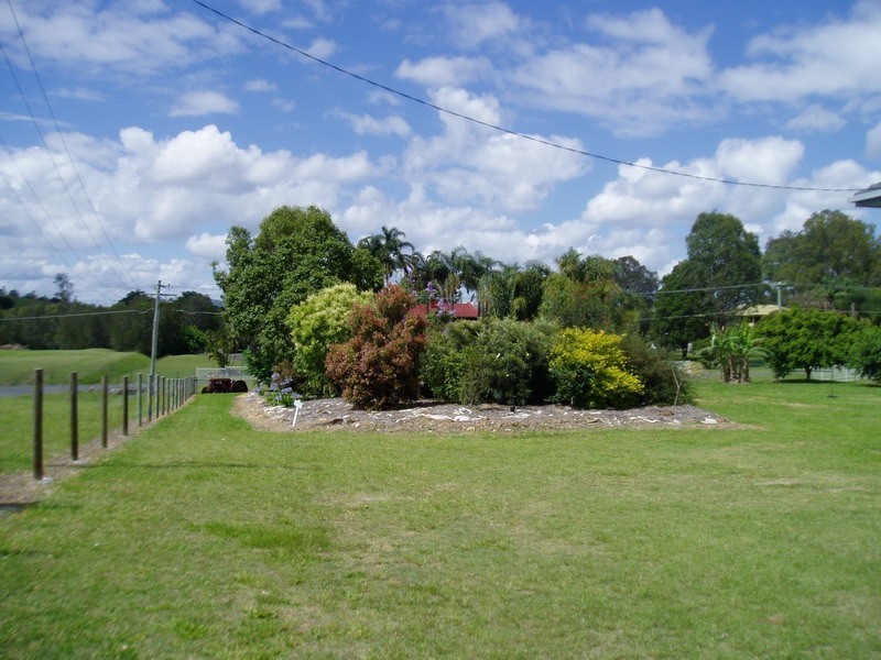 9 Stapylton Street, Eagleby QLD 4207