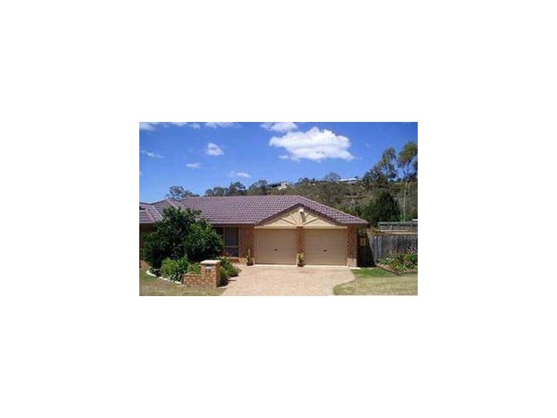32 Chatfield Street, Edens Landing QLD 4207