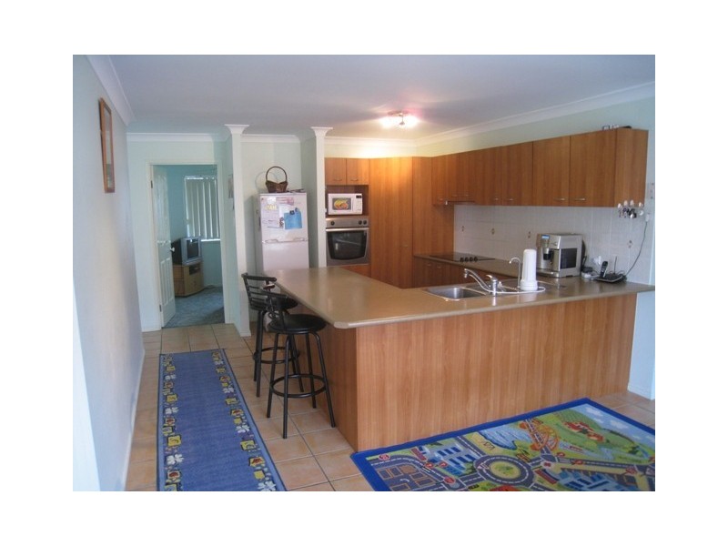 11 Clayton Crt, Crestmead QLD 4132