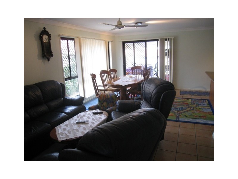 11 Clayton Crt, Crestmead QLD 4132