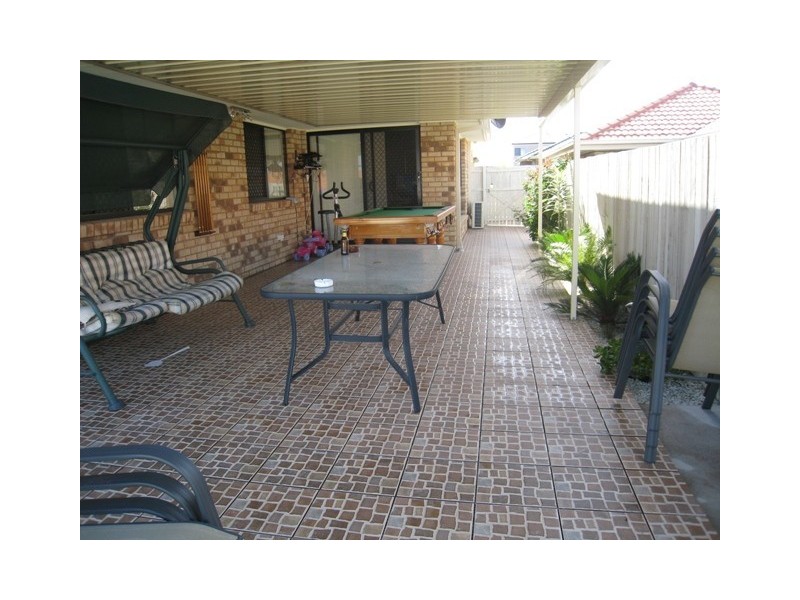 11 Clayton Crt, Crestmead QLD 4132