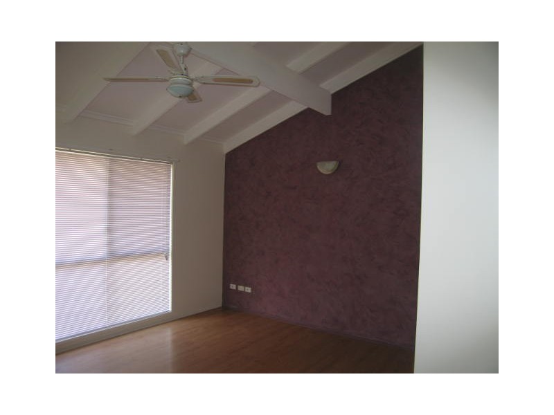 61 Sunscape Drive, Eagleby QLD 4207