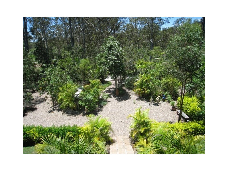 277 Tamborine Mountain Rd, Tamborine QLD 4270