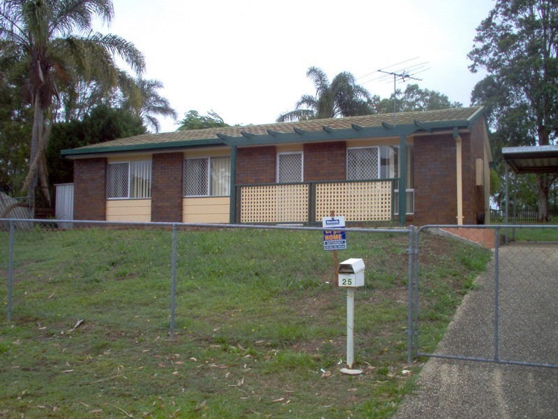 25 Halliday Street, Eagleby QLD 4207