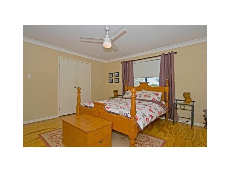 11 Tooraneedin Rd, Coomera QLD 4209