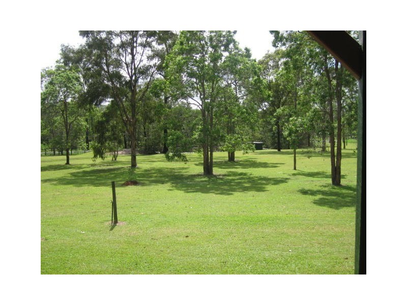 15 Maranoa Drive, Logan Village QLD 4207