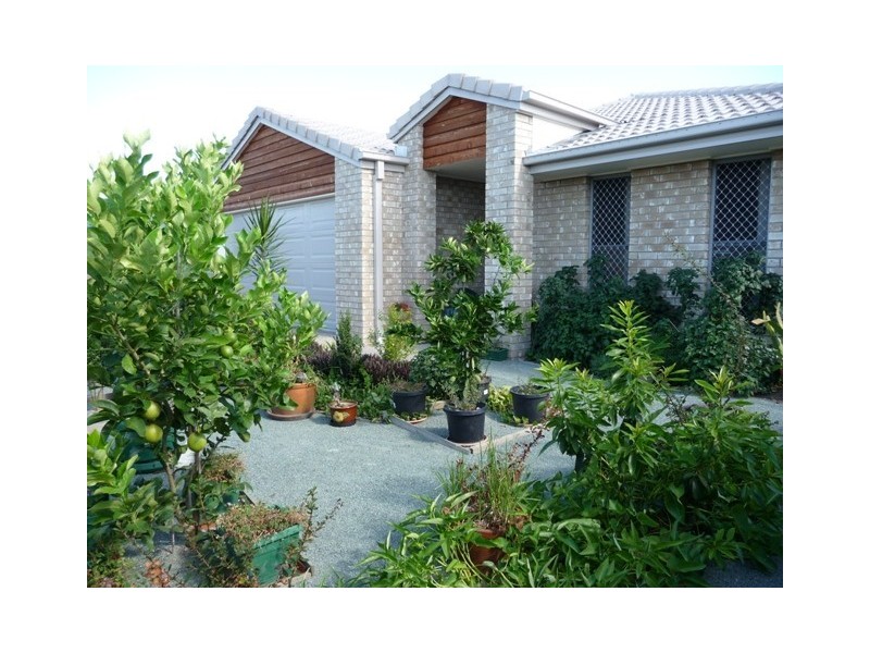 7 Tranquillity Way, Eagleby QLD 4207