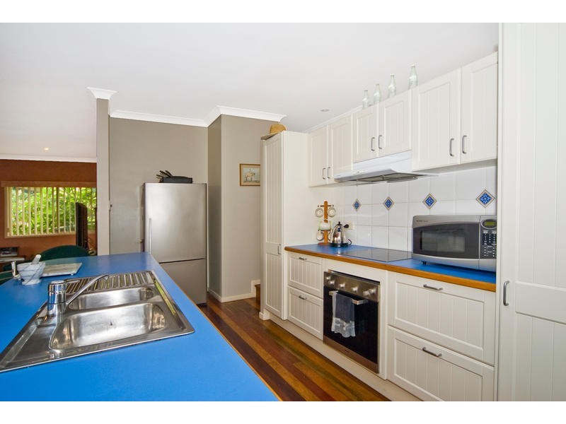 68 Yvonne Cresent, Mount Warren Park QLD 4207