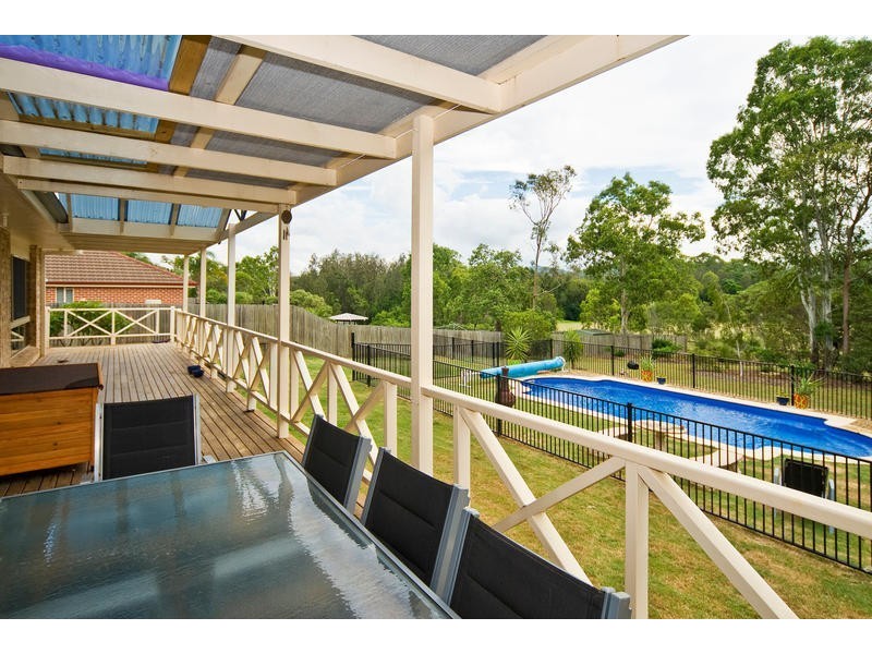 68 Yvonne Cresent, Mount Warren Park QLD 4207