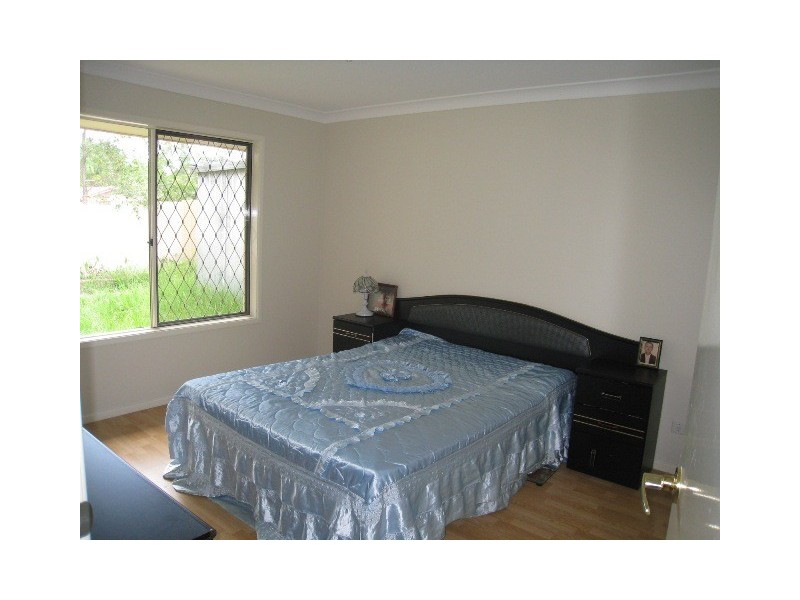 47 Spruce Street, Loganlea QLD 4131