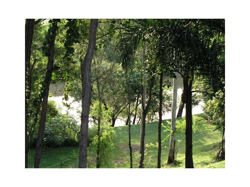 37 Sunbury Street, Buccan QLD 4207