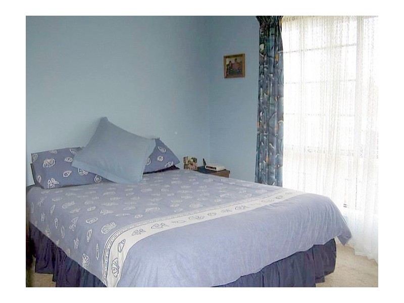 Edens Landing QLD 4207