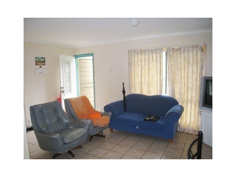 174 Holmview Rd, Holmview QLD 4207