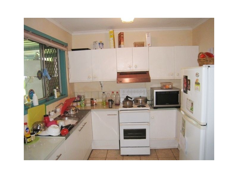 174 Holmview Rd, Holmview QLD 4207