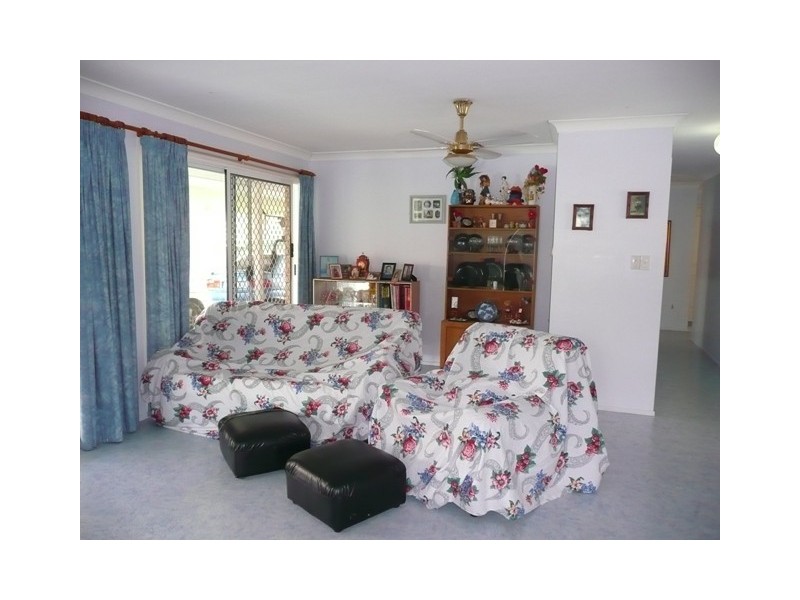 18 Greenfield Street, Eagleby QLD 4207