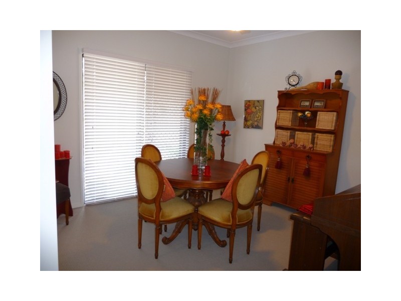 14 Sanctuary Pky, Waterford QLD 4133