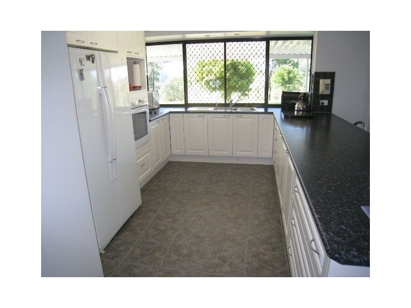 84-88 Munstervale Rd, Tamborine QLD 4270