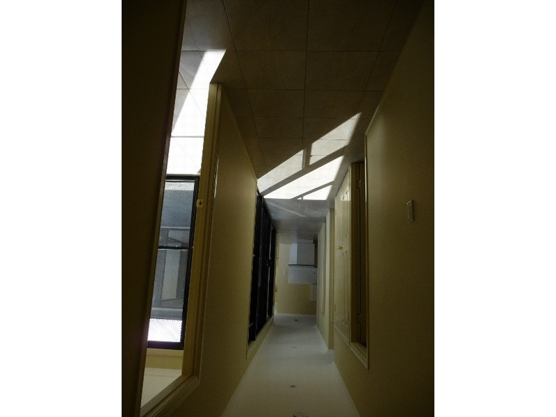 6 Bellthorpe Cres, Waterford QLD 4133