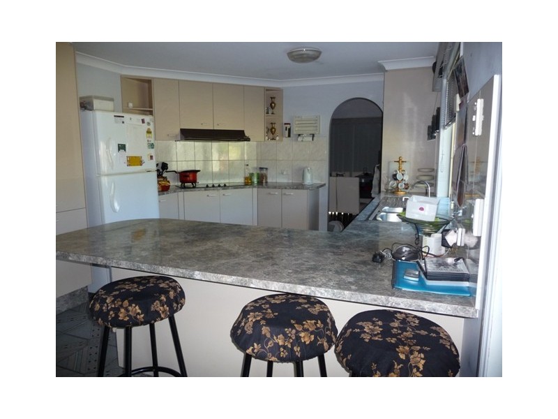 24 Wantana Cres, Edens Landing QLD 4207