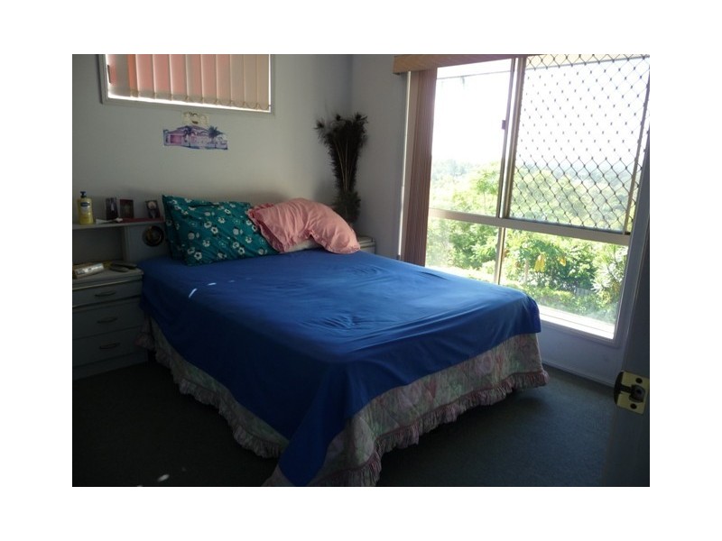 24 Wantana Cres, Edens Landing QLD 4207