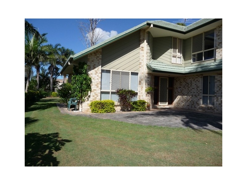 24 Wantana Cres, Edens Landing QLD 4207