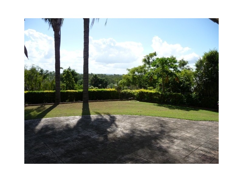 24 Wantana Cres, Edens Landing QLD 4207