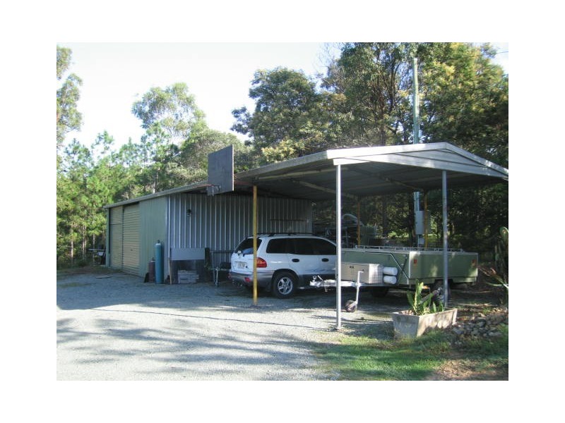 2 Jacqueline Rd, Buccan QLD 4207