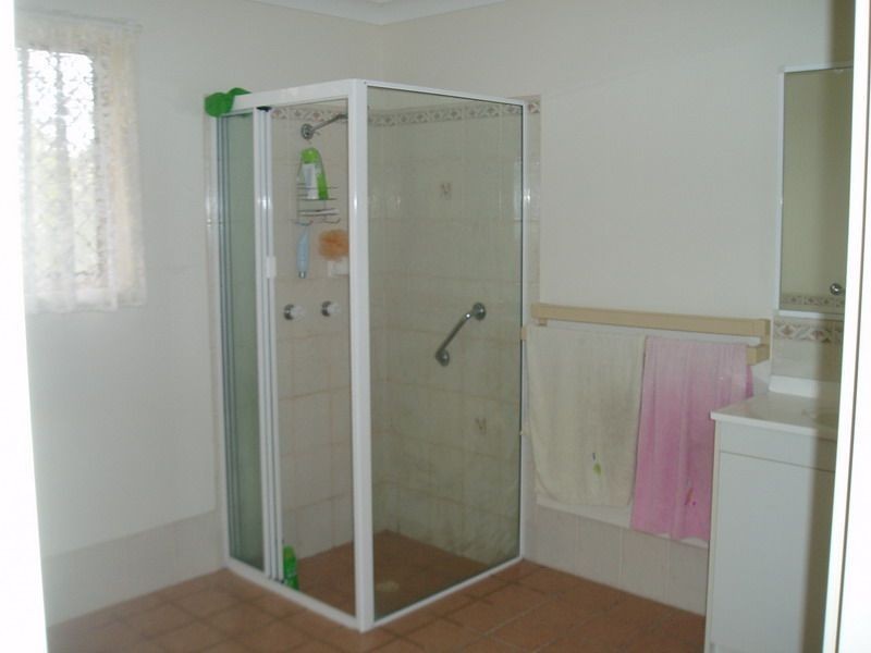 12 Eden Close, Edens Landing QLD 4207