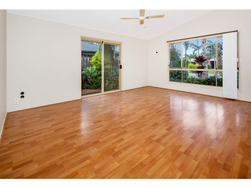 25 Susan Godfrey Drive, Windaroo QLD 4207