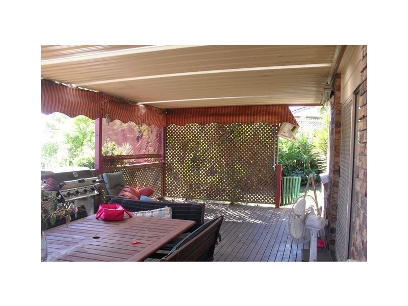 21 Lance Drive, Mount Warren Park QLD 4207