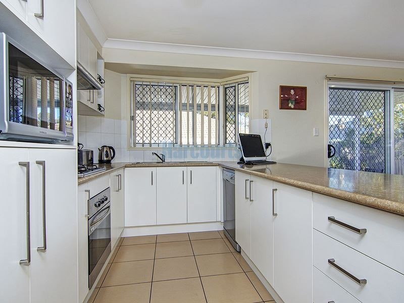 9 Shelley Avenue, Mount Warren Park QLD 4207