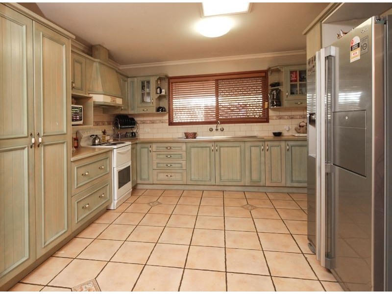 12 Ben-Lexcen Court, Mount Warren Park QLD 4207