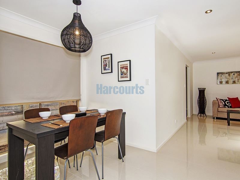 27 Bennelong Ct, Beenleigh QLD 4207