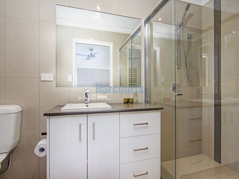 27 Bennelong Ct, Beenleigh QLD 4207