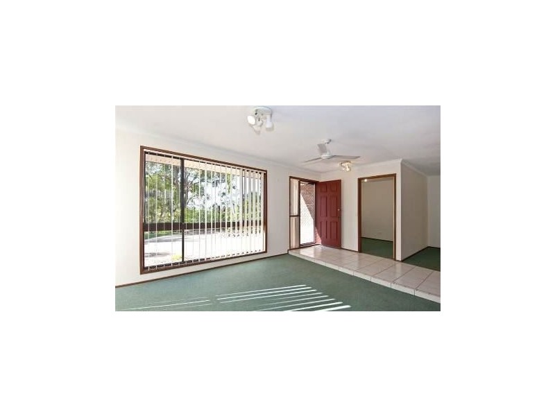 12 Rowsell Ct, Mount Warren Park QLD 4207