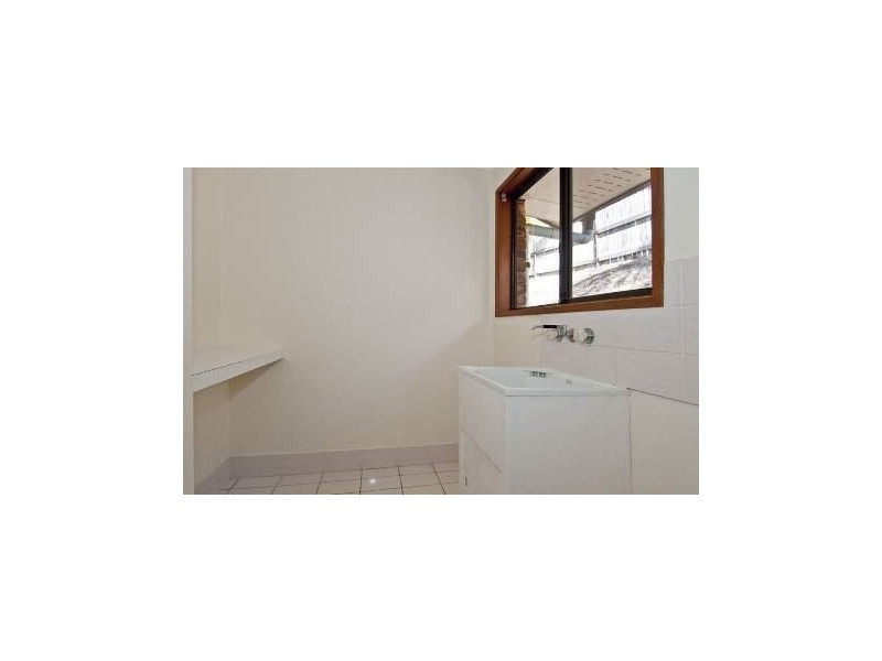 12 Rowsell Ct, Mount Warren Park QLD 4207