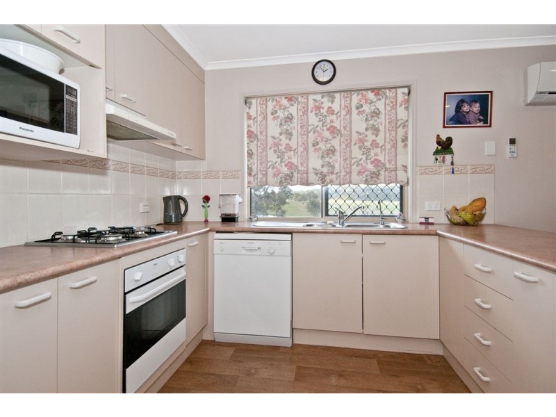 121/16 Holzheimer Rd, Bethania QLD 4205